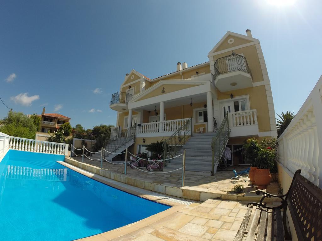 Irini'S Villa Argostóli Chambre photo